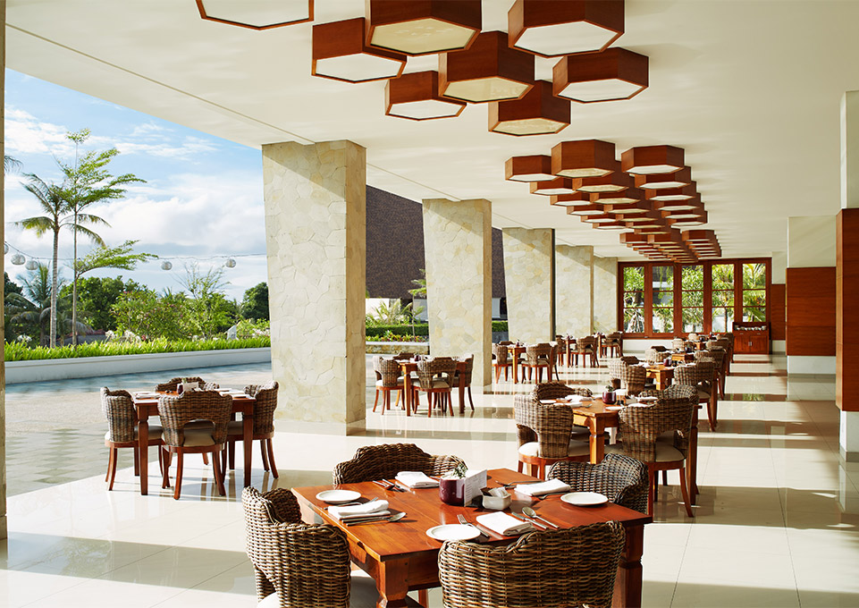 Gading Restoran Merusaka Nusa Dua