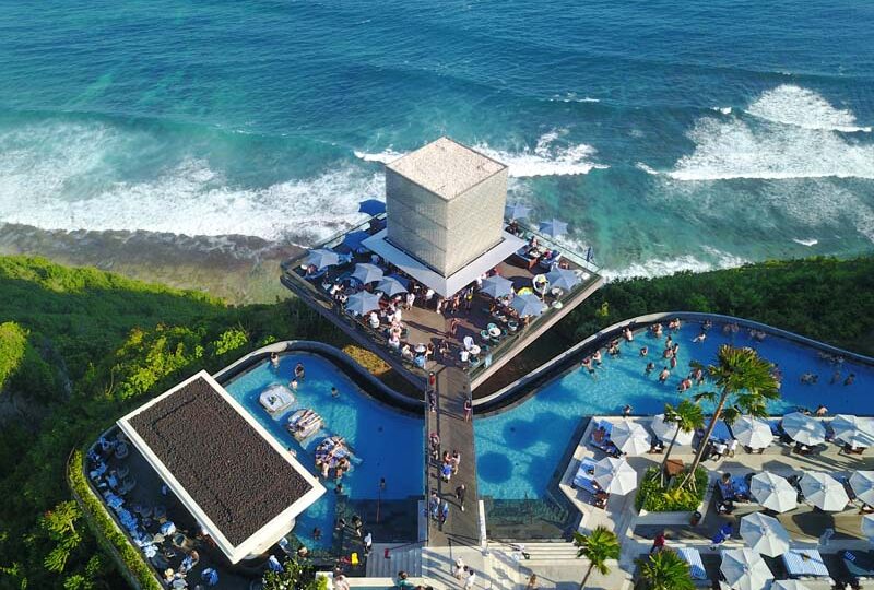Omnia Dayclub Bali Klub Mewah di Pinggir Pantai Uluwatu