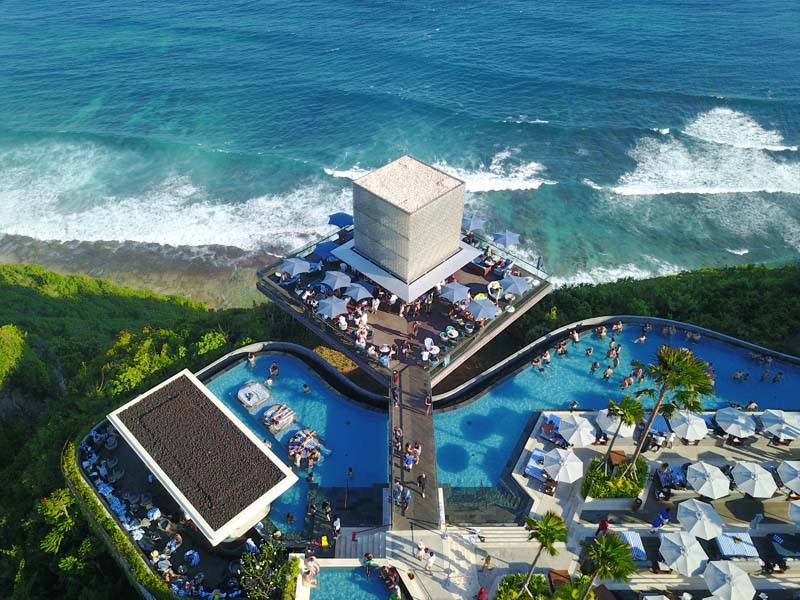 Omnia Dayclub Bali Klub Mewah di Pinggir Pantai Uluwatu